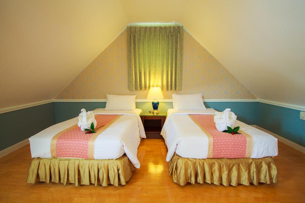 Brookside Valley Resort Rayong Kültér fotó